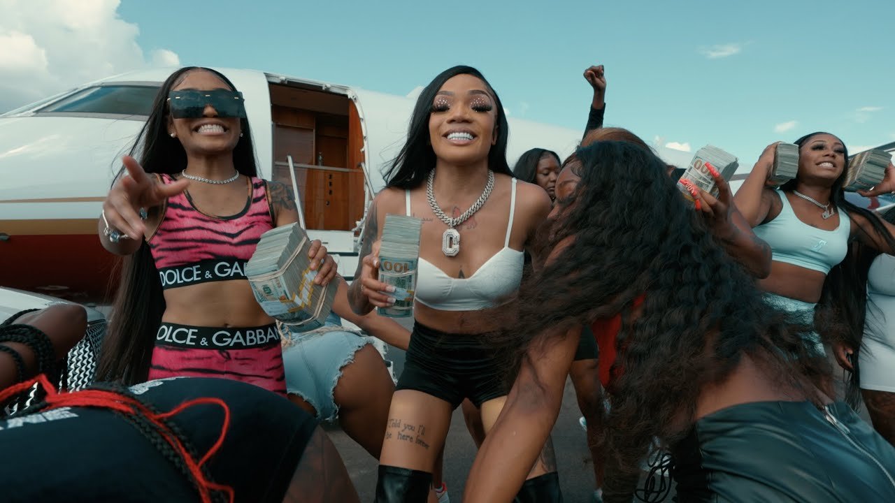 GloRilla – Tomorrow (Official Music Video)